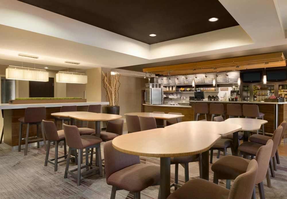Courtyard By Marriott Bloomington Normal Hotel Kültér fotó