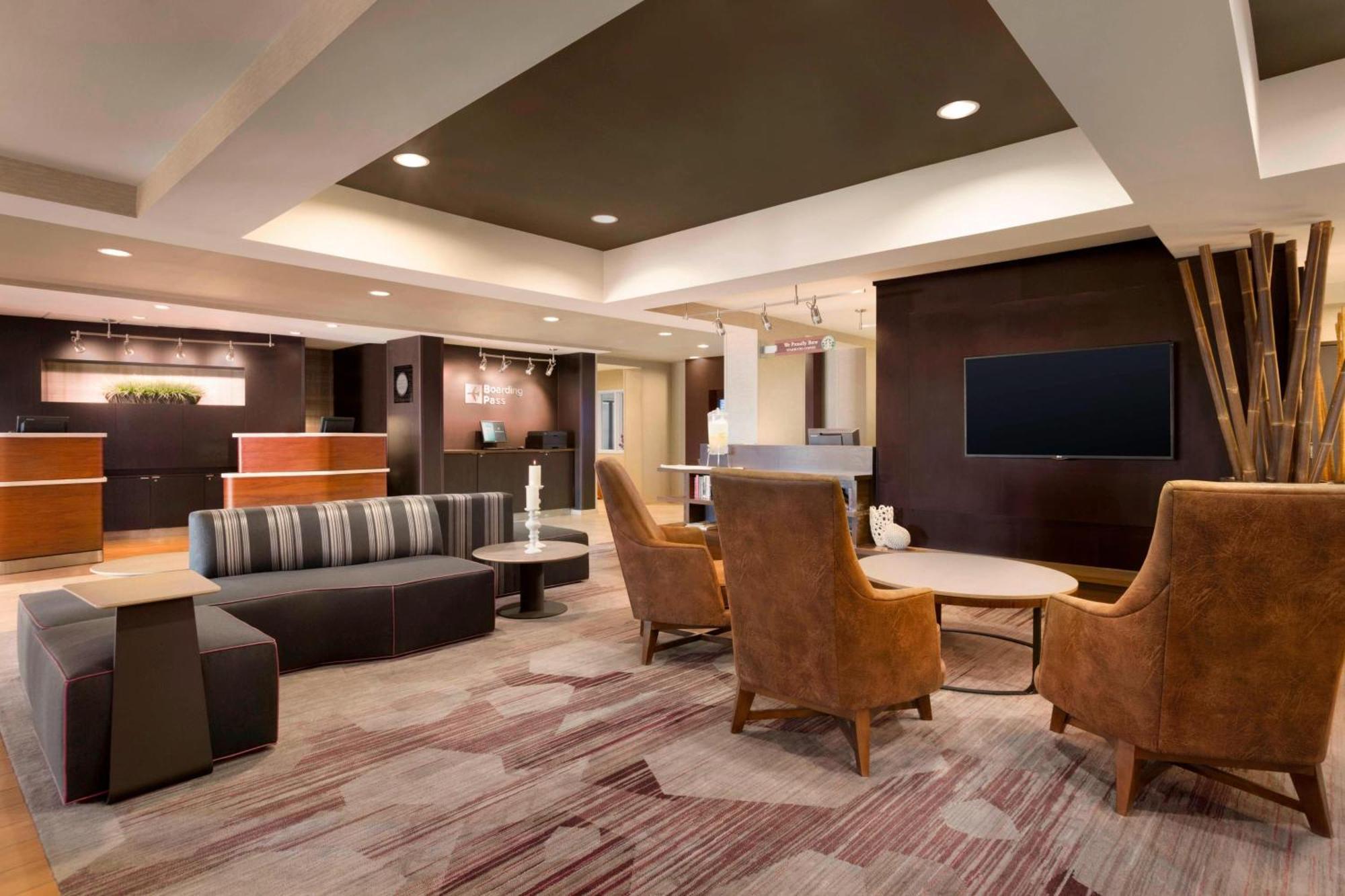 Courtyard By Marriott Bloomington Normal Hotel Kültér fotó
